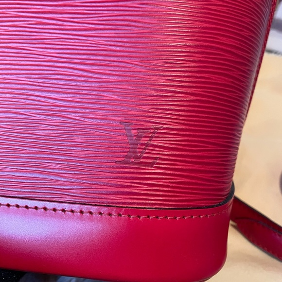 Authentic Alma Epi Red PM size pristine condition - Picture 8 of 16